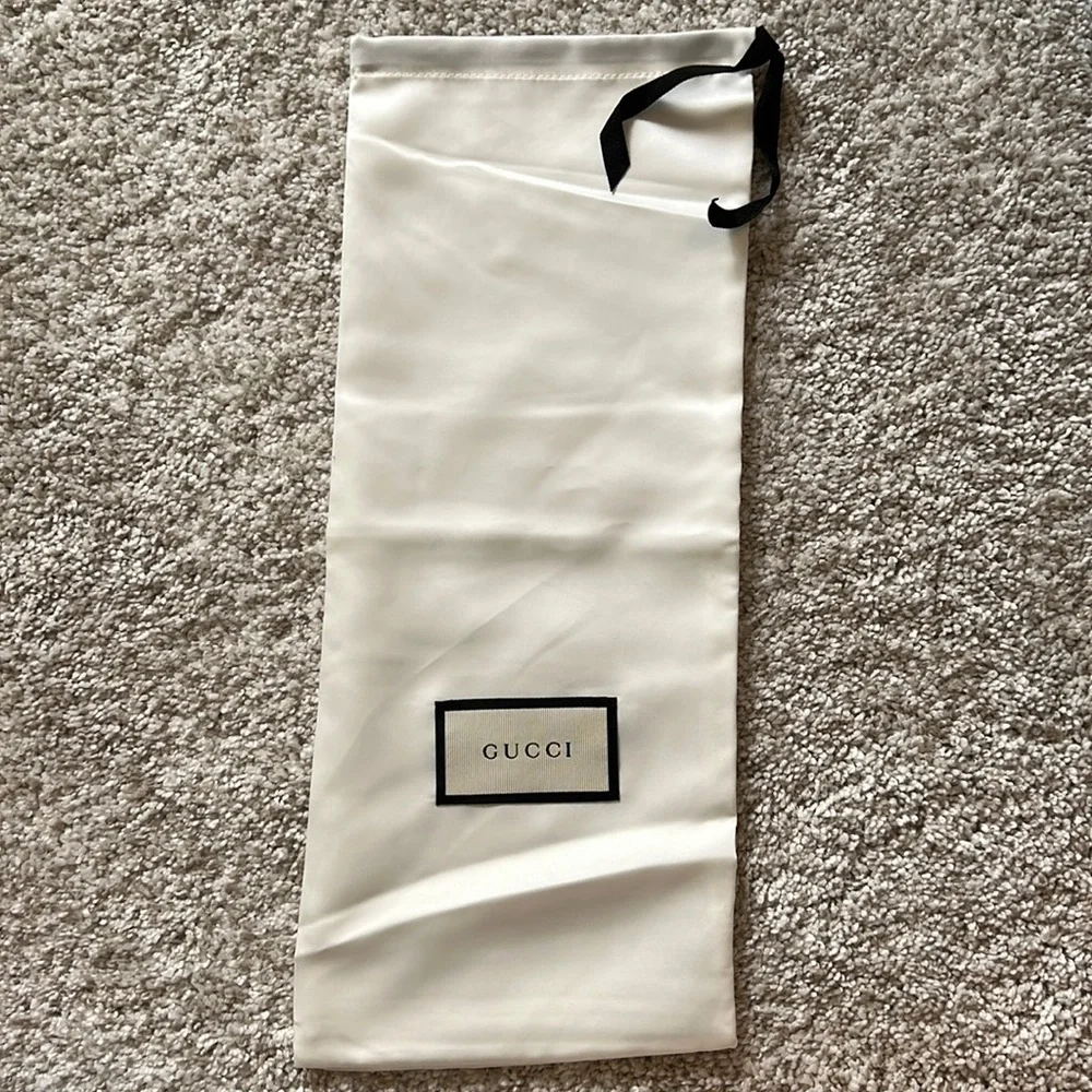 Gucci Satin Shoe Dust Bag 16” x 6.5” - Picture 1 of 3